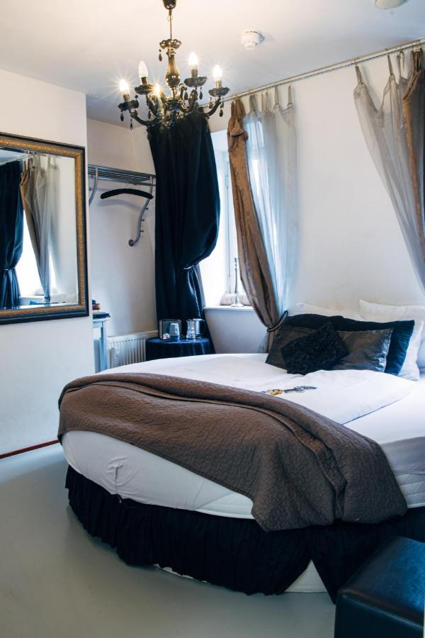 Royal Double Room