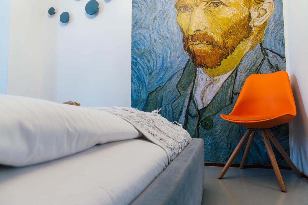 Van Gogh Double Room