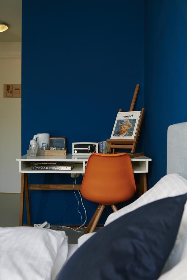 Van Gogh Double Room